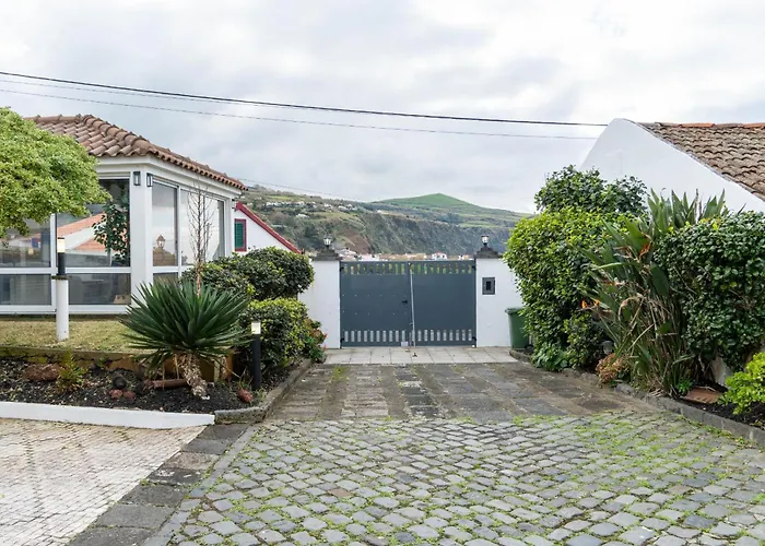 Coastal Haven * Mosteiros (Azores)